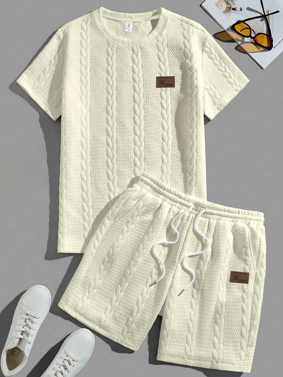 Étienne Textured Set